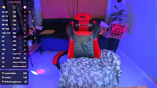 Bunny  of love online show from March 13, 2025, 7:39 pm