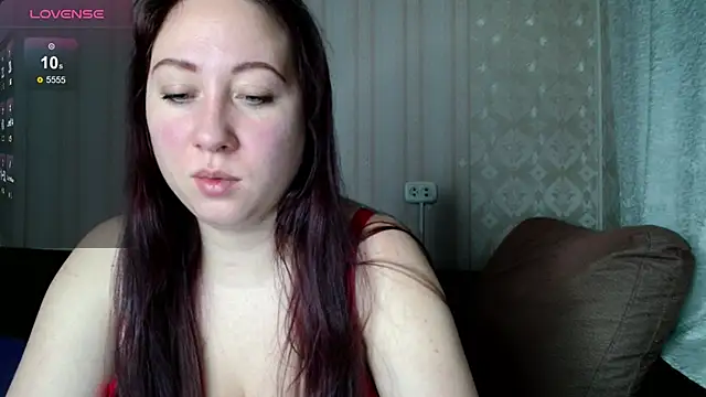 KellyCrystall online show from December 21, 2024, 10:40 pm