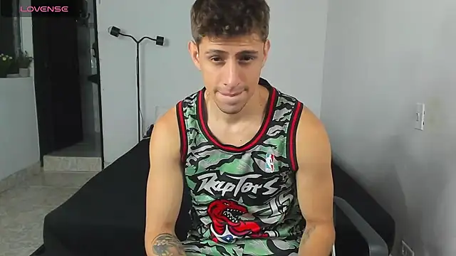 Snapshot of Jasperjoness chatting on October 28, 2025, 9:24 am Jasperjoness online show from October 28, 2025, 9:24 am