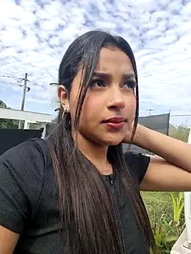 Snapshot of Mariangel_11 chatting on September 19, 2025, 2:07 pm Mariangel 11 online show from September 19, 2025, 2:07 pm