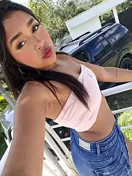 Snapshot of Mariangel_11 chatting on September 23, 2025, 2:09 pm Mariangel 11 online show from September 23, 2025, 2:09 pm