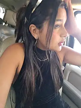 Snapshot of Mariangel_11 chatting on September 24, 2025, 1:58 pm Mariangel 11 online show from September 24, 2025, 1:58 pm
