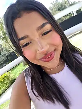Snapshot of Mariangel_11 chatting on October 25, 2025, 3:07 pm Mariangel 11 online show from October 25, 2025, 3:07 pm