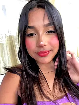 Snapshot of Mariangel_11 chatting on December 16, 2025, 2:55 pm Mariangel 11 online show from December 16, 2025, 2:55 pm