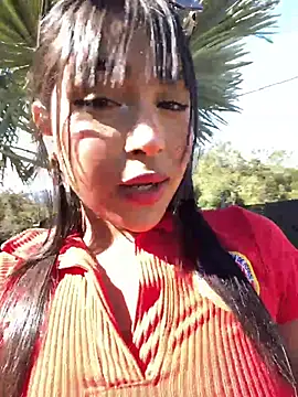 Snapshot of Mariangel_11 chatting on July 7, 2026, 2:32 pm Mariangel 11 online show from July 7, 2026, 2:32 pm