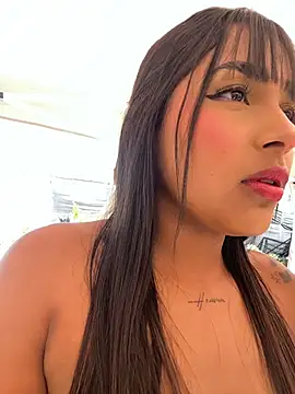 Snapshot of Mariangel_11 chatting on July 21, 2026, 1:57 pm Mariangel 11 online show from July 21, 2026, 1:57 pm
