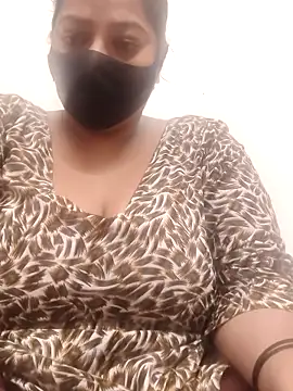 Snapshot of zeepe19 chatting on October 7, 2025, 3:36 am zeepe19 online show from October 7, 2025, 3:36 am