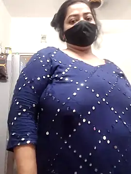 Snapshot of zeepe19 chatting on October 12, 2025, 8:57 am zeepe19 online show from October 12, 2025, 8:57 am