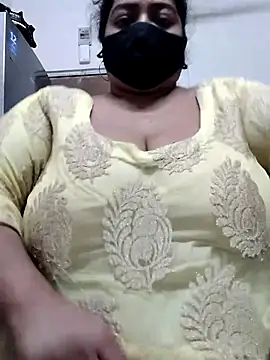 zeepe19 online show from November 20, 2025, 6:40 pm