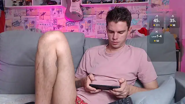 Mike Burn online show from December 10, 2024, 2:39 pm