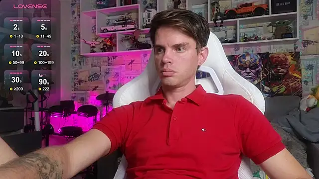 Snapshot of Mike_Burn chatting on October 4, 2025, 12:14 pm Mike Burn online show from October 4, 2025, 12:14 pm