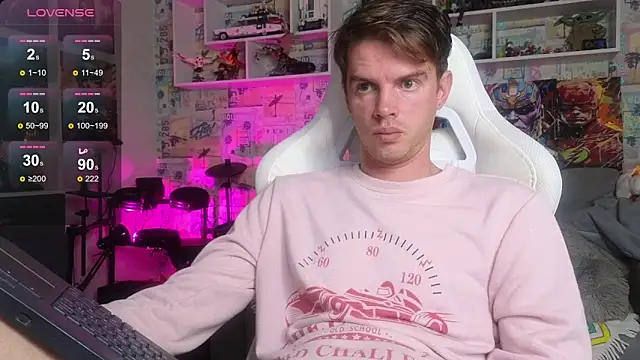 Snapshot of Mike_Burn chatting on October 9, 2025, 11:30 am Mike Burn online show from October 9, 2025, 11:30 am