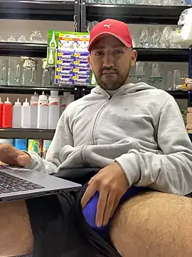 Snapshot of JuanZapata33 chatting on December 2, 2024, 5:48 pm JuanZapata33 online show from December 2, 2024, 5:48 pm