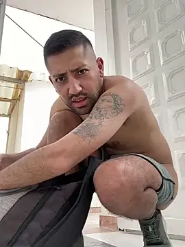 Snapshot of JuanZapata33 chatting on December 7, 2024, 8:38 pm JuanZapata33 online show from December 7, 2024, 8:38 pm