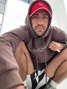 Snapshot of JuanZapata33 chatting on December 10, 2024, 5:44 pm JuanZapata33 online show from December 10, 2024, 5:44 pm