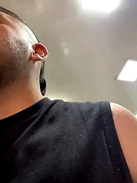 Snapshot of JuanZapata33 chatting on September 13, 2025, 9:47 pm JuanZapata33 online show from September 13, 2025, 9:47 pm