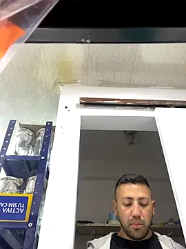 Snapshot of JuanZapata33 chatting on September 21, 2025, 10:44 pm JuanZapata33 online show from September 21, 2025, 10:44 pm