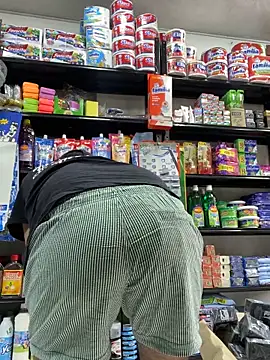 Snapshot of JuanZapata33 chatting on September 26, 2025, 4:55 pm JuanZapata33 online show from September 26, 2025, 4:55 pm