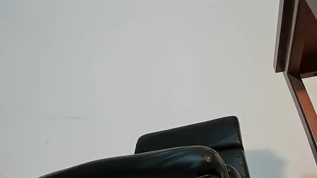 Snapshot of miss_adharaa_ chatting on January 29, 2025, 4:36 am miss adharaa online show from January 29, 2025, 4:36 am