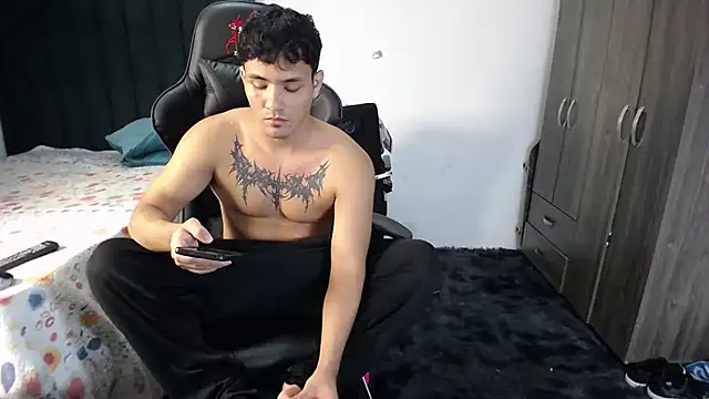 man dur07 online show from January 29, 2025, 11:56 pm