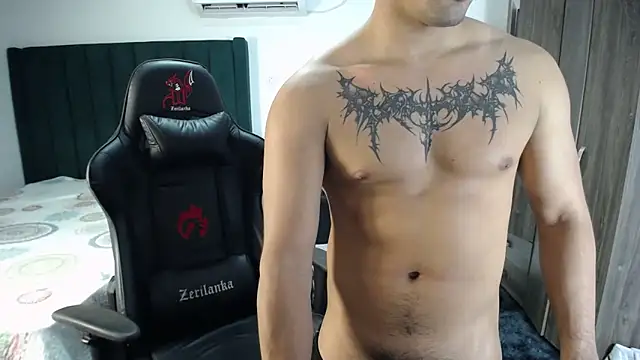 man dur07 online show from February 18, 2025, 11:19 pm