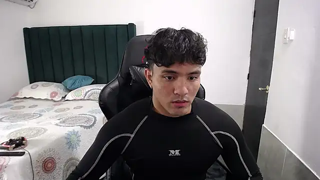 man dur07 online show from September 12, 2025, 7:36 pm