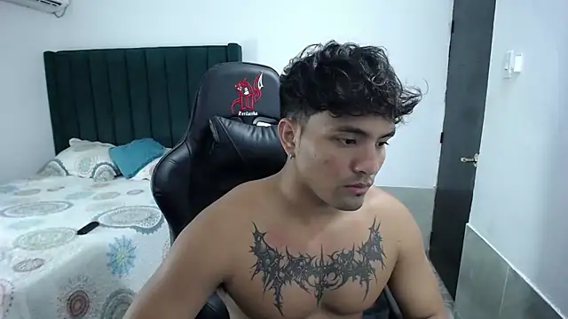 man dur07 online show from October 9, 2025, 6:17 pm