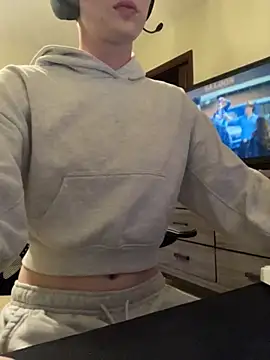 Snapshot of YourFavTwinkie chatting on March 26, 2026, 3:56 am YourFavTwinkie online show from March 26, 2026, 3:56 am