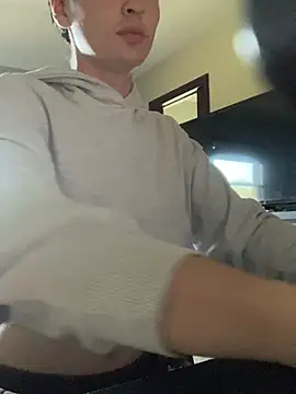 Snapshot of YourFavTwinkie chatting on March 30, 2026, 1:28 am YourFavTwinkie online show from March 30, 2026, 1:28 am