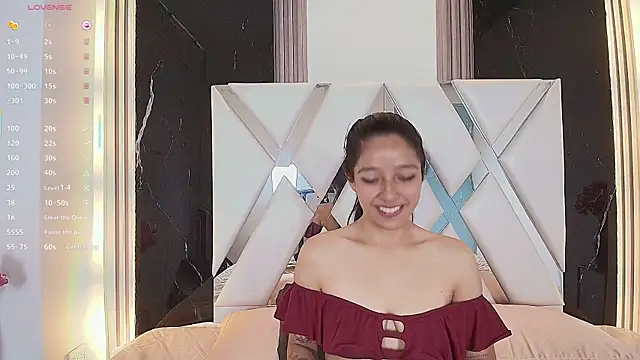 Snapshot of Valery_wang chatting on March 7, 2025, 2:45 pm Valery wang online show from March 7, 2025, 2:45 pm