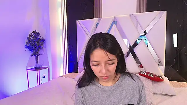 Snapshot of Valery_wang chatting on March 20, 2025, 12:00 pm Valery wang online show from March 20, 2025, 12:00 pm