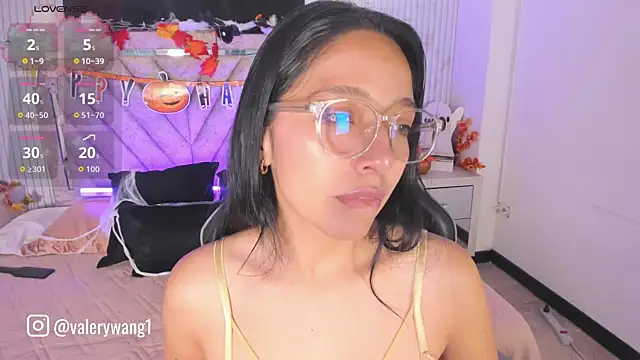 Valery wang online show from October 21, 2025, 11:44 am