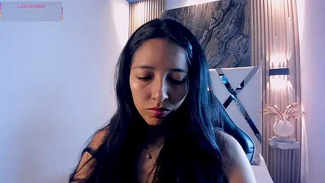 Valery wang online show from April 25, 2026, 11:57 am
