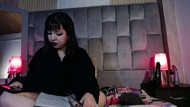 Snapshot of kittyhouse_hs chatting on February 5, 2025, 5:09 am kittyhouse hs online show from February 5, 2025, 5:09 am