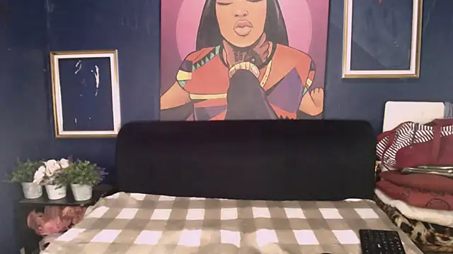 Snapshot of Littleindianmilf chatting on October 16, 2025, 10:38 am Littleindianmilf online show from October 16, 2025, 10:38 am