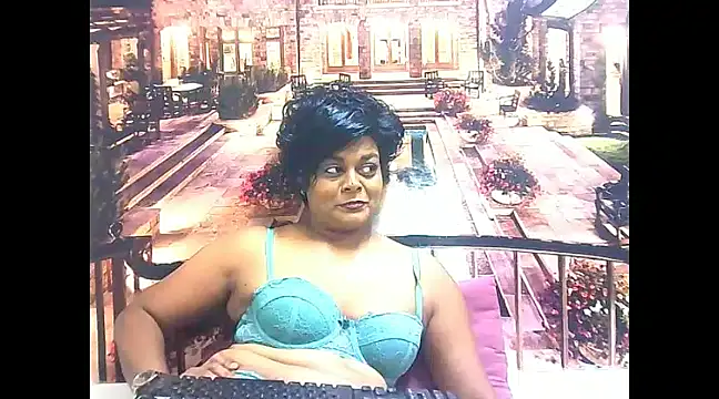 indianCherryPie online show from January 22, 2025, 8:18 am