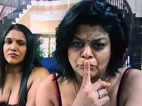 Snapshot of indianCherryPie chatting on September 29, 2025, 5:56 am indianCherryPie online show from September 29, 2025, 5:56 am