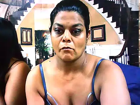 Snapshot of indianCherryPie chatting on October 15, 2025, 7:03 pm indianCherryPie online show from October 15, 2025, 7:03 pm