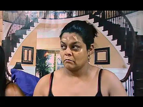 Snapshot of indianCherryPie chatting on October 17, 2025, 5:43 am indianCherryPie online show from October 17, 2025, 5:43 am