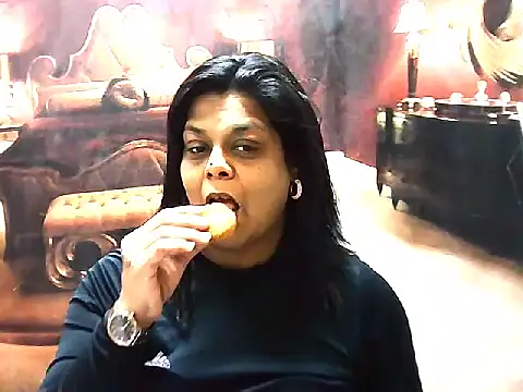 indianCherryPie online show from May 6, 2026, 5:14 am