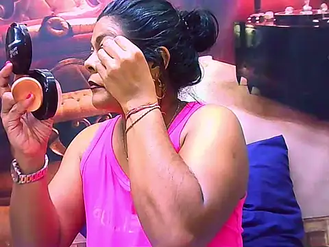indianCherryPie online show from June 18, 2026, 6:13 am