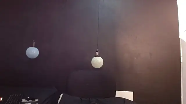 Snapshot of brendamaz chatting on February 2, 2025, 2:45 pm brendamaz online show from February 2, 2025, 2:45 pm