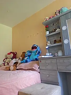 Snapshot of Selena_blake chatting on March 15, 2026, 7:20 pm Selena blake online show from March 15, 2026, 7:20 pm