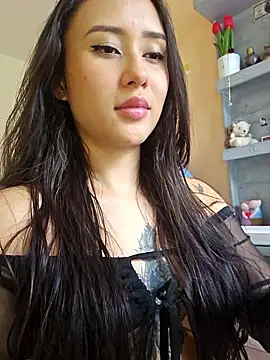 Snapshot of Selena_blake chatting on March 16, 2026, 8:13 pm Selena blake online show from March 16, 2026, 8:13 pm