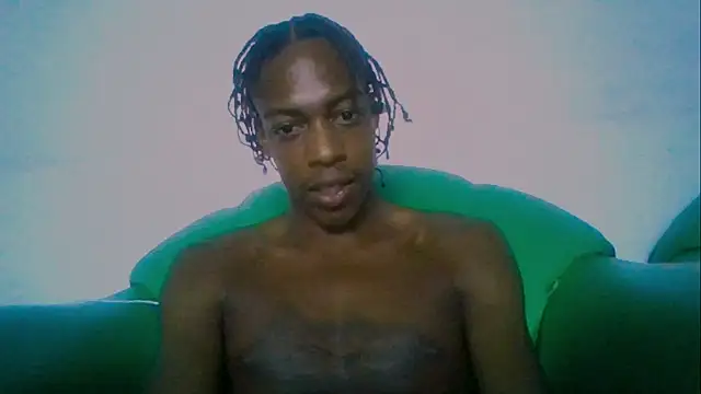 Snapshot of LarryCollin chatting on February 1, 2025, 4:22 pm LarryCollin online show from February 1, 2025, 4:22 pm