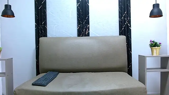 Snapshot of LarryCollin chatting on February 15, 2025, 11:03 pm LarryCollin online show from February 15, 2025, 11:03 pm