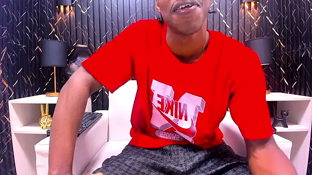 Snapshot of LarryCollin chatting on March 1, 2025, 9:51 am LarryCollin online show from March 1, 2025, 9:51 am