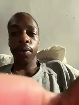 LarryCollin online show from March 17, 2025, 11:31 am