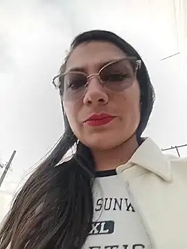 VALERY-03  online show from May 28, 2026, 9:01 pm