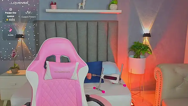 Snapshot of angelica_dymond chatting on October 27, 2025, 12:42 pm angelica dymond online show from October 27, 2025, 12:42 pm